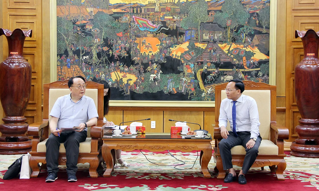 Phó Chủ tịch UBND tỉnh Phạm Văn Thịnh tiếp và làm việc với Đoàn công tác doanh nghiệp...