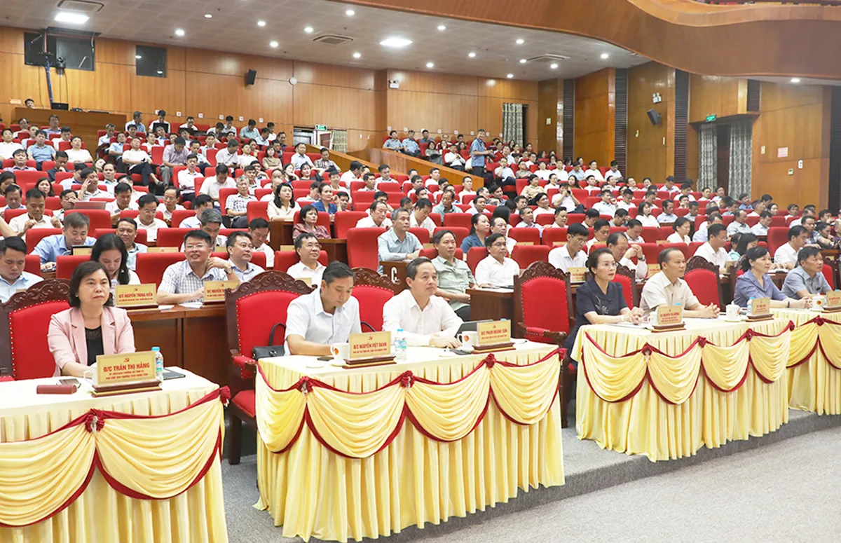 Bắc Ninh: Gần 112.000 cán bộ, đảng viên tham gia học tập, quán triệt và triển khai...